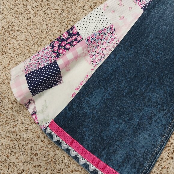 3800 Size 13 Roxy Upcycled Bleach Dyed Pink and Blue Pattern Bell-Bottoms. - Picture 3 of 6